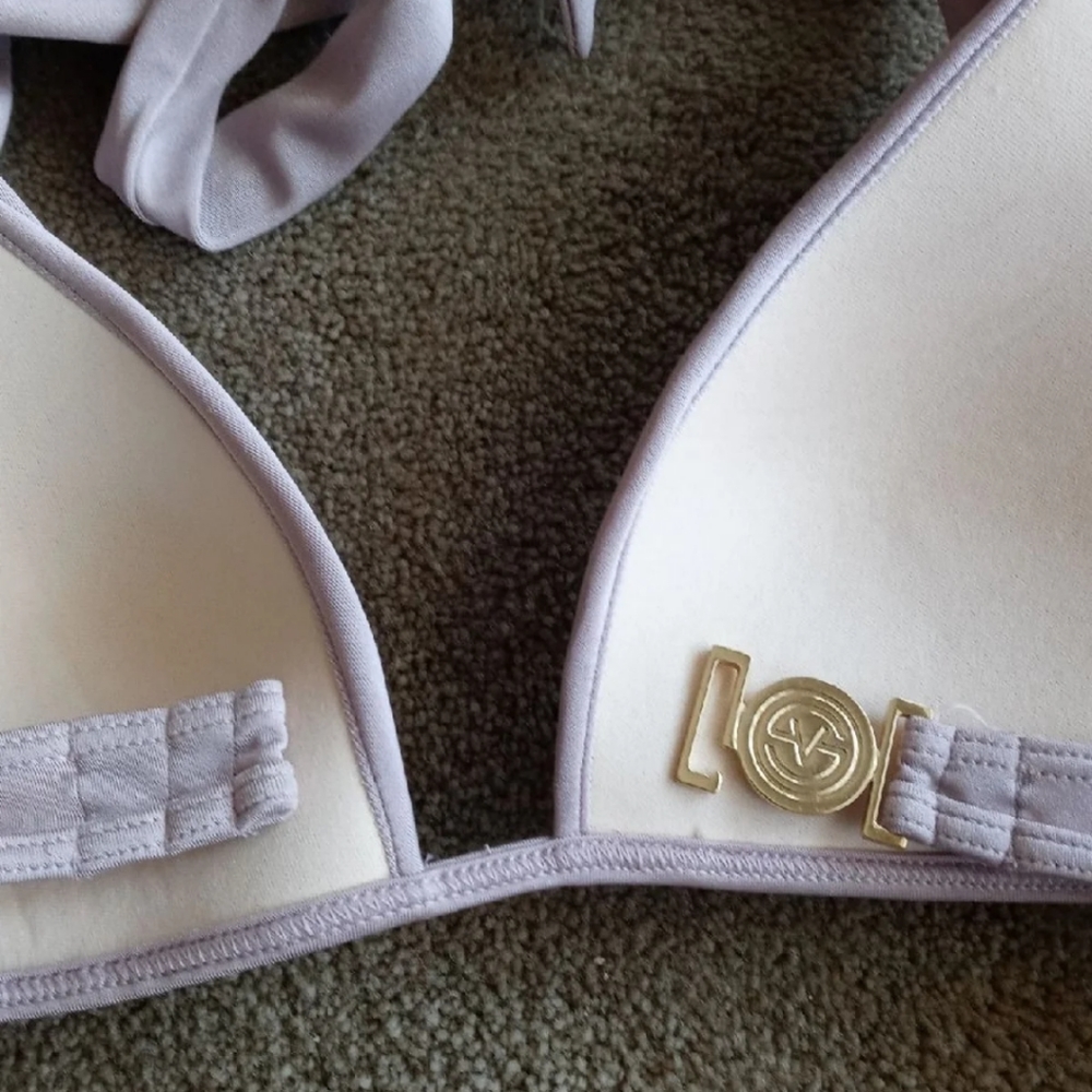 Victoria's Secret Bathing Suit Top - Picture 4 of 4